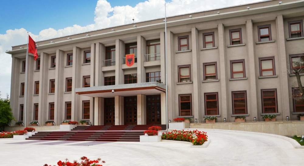 Sot votohet per Presidentin e ri, Shefi i Shtabit te Pergjithshem kandidat